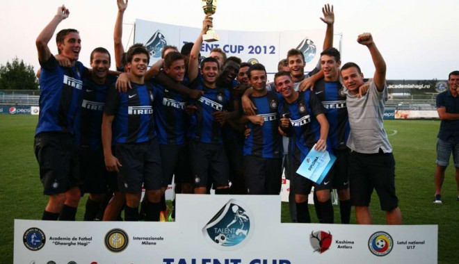 Talent Cup 2012, ajuns la punctul final - fotbaltalentcup-1345832314.jpg