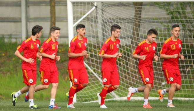 Fotbal U17: Reprezentativa României se pregătește de Turul de Elită - fotbalu17sursafrfro-1417166786.jpg