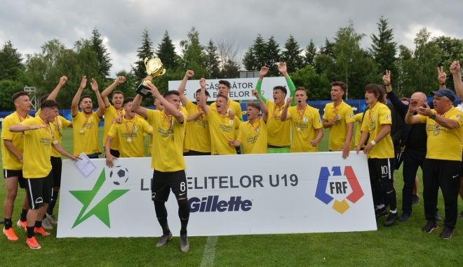 Din nou campioană U19! FC Viitorul va juca în Youth League - fotbalviitorul-1559499675.jpg