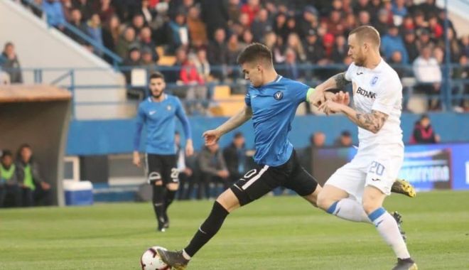 FC Viitorul, amical cu Chindia Târgoviște, în cantonamentul de la Poiana Brașov - fotbalviitorul-1560199131.jpg