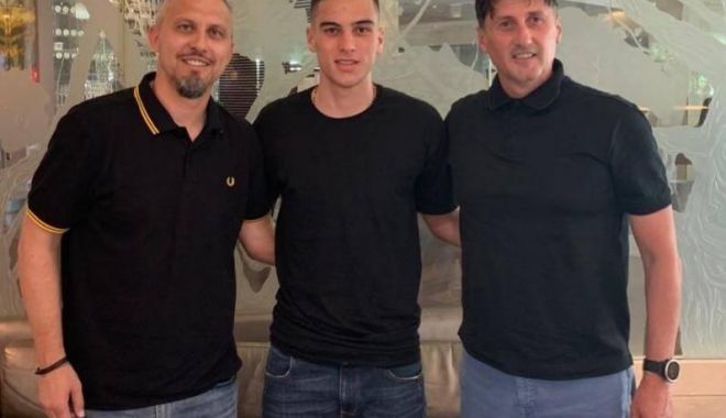FC Viitorul a transferat un mijlocaș de la Swansea City - fotbalviitorul-1562099039.jpg