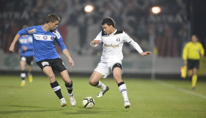 Fotbal / FC Viitorul a fost zdrobită de Astra Giurgiu - fotbalviitorulastra-1374479276.jpg