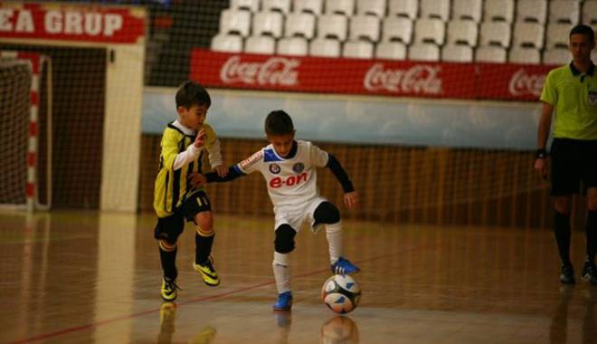 Fotbal: Academia Hagi 2006, calificată în finala Memorialului Ene - foto-1417353033.jpg