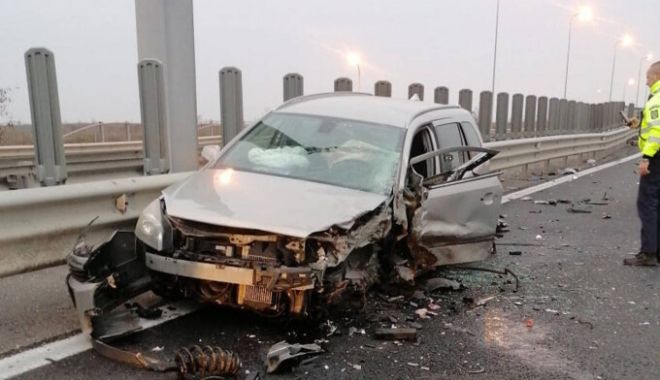 Accident pe A1, după ce un șofer a greșit drumul și a ajuns pe contrasens - foto-1637222629.jpg