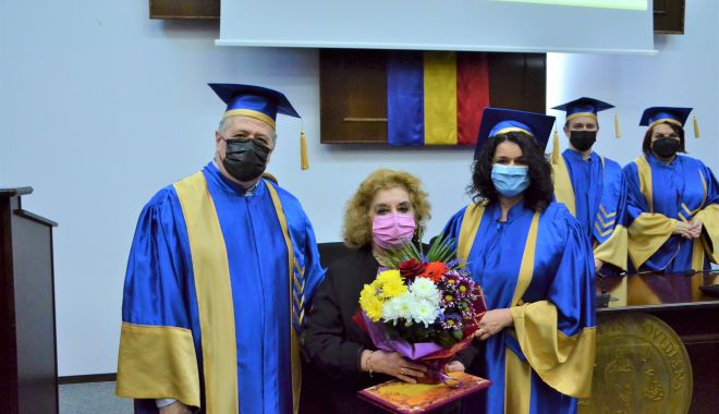 Prof. univ. dr. Mariana Așchie a primit titlul de director onorific al CEDMOG - foto3-1643355714.jpg