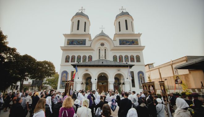 Biserica „Sf. Mare Mucenic Gheorghe” din Mangalia a fost reabilitată - fotobiserica-1640283406.jpg