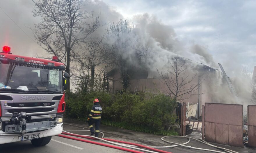 O casă a luat foc în Ciocârlia de Sus, județul Constanța