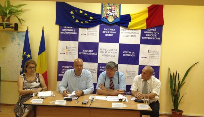 Bacalaureatul 2012, sub semnul dezastrului? - fotoconferinta06072012-1341596910.jpg