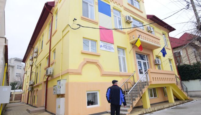 Activitate blocată la ISJ Constanța. Șapte inspectori din echipa lui Miu și-au dat demisia - fotofondactivitateaisj-1573258705.jpg