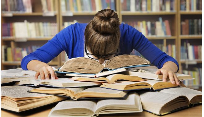 A început școala. Examenele naționale sunt tot mai aproape! - fotofondainceputscoalaexamene-1549921843.jpg