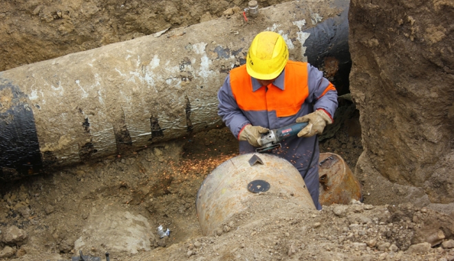 Ample lucrări de îmbunătățire a infrastructurii de apă și canalizare în Constanța. RAJA aduce bani europeni în beneficiul cetățenilor - fotofondamplelucrariraja-1510151939.jpg