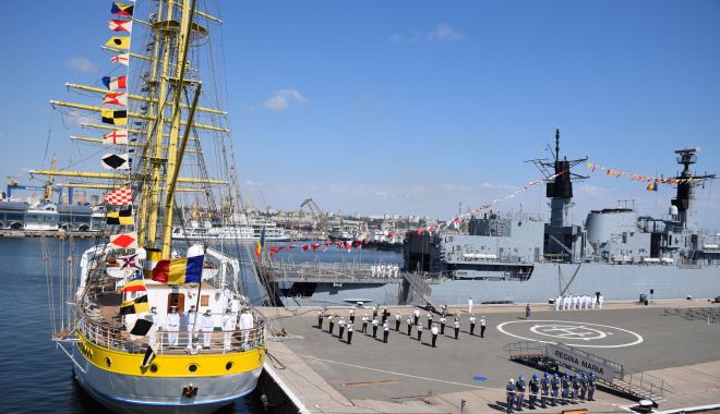 Ceremonii restrânse, de Ziua Marinei. Președintele Iohannis, în vizită la Constanța - fotofondceremoniiziuamarinei10-1597430053.jpg