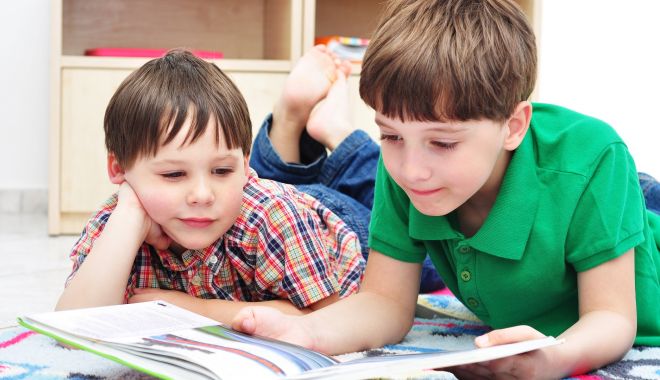 Elevii, îngrijoraţi de reducerea numărului claselor a IX-a. „Este ruleta rusească în educaţie!” - fotofondcitestemi2-1611155408.jpg