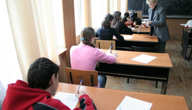 Încep emoțiile examenelor. Elevii susțin astăzi simularea la limba română - fotofondincepemotiile-1552239211.jpg
