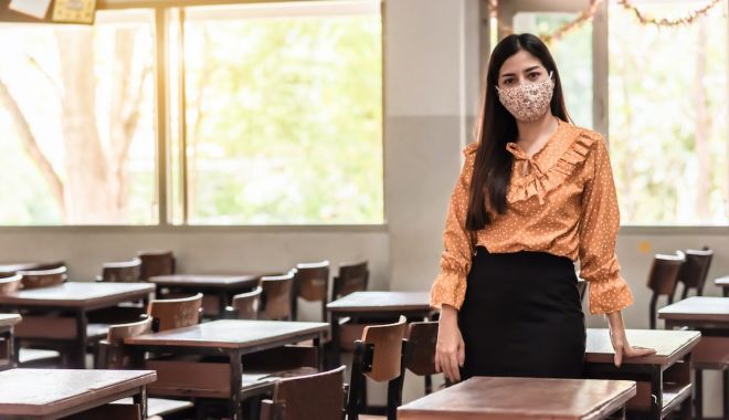 Incompetenţă sau intimitate? De ce nu vor profesorii să fie înregistrate cursurile online - fotofondincompetentasau2-1603899128.jpg