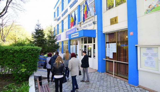 Asociația Elevilor cere demiterea directorului Liceului 