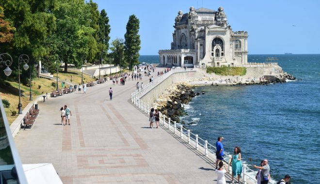 O nouă promenadă la Cazinoul Constanța. 