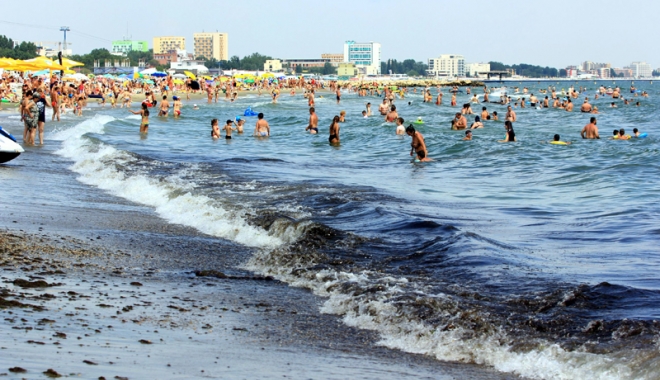 VENIȚI PE LITORAL? Iată cum va fi vremea în următoarea perioadă, la Constanța - fotofondplaje1495207676-1500532162.jpg