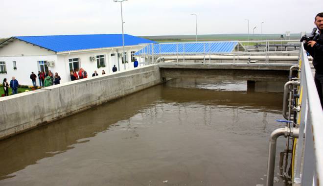Apa din localitatea Mihail Kogălniceanu, dezinfectată cu ultraviolete - fotofondraja2-1445449712.jpg