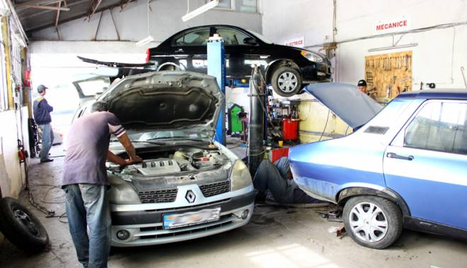 Cum sunt păcăliți constănțenii în service-urile auto - fotofondserviceauto1-1432468479.jpg