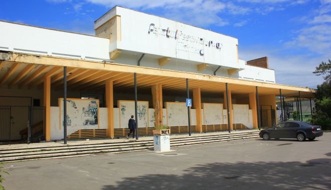 Teatrul de Vară din Mamaia, la un pas de a fi reabilitat - fotofondteatruldevaramamaia2-1581528359.jpg