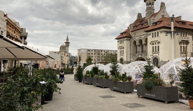 Terase şi magazine din mall, găsite deschise şi cu clienţi, în plină carantină - fotofondterasesimagazine-1608577912.jpg