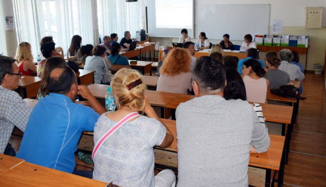 Pe cine trimitem la catedră? În Constanța se prefigurează o criză fără precedent de cadre didactice - fotofondtitularizare-1531234225.jpg