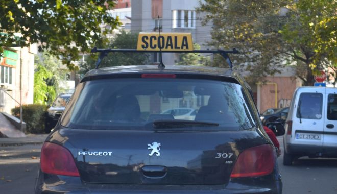 Vă pregătiți să dați examen pentru permisul auto? Noi trasee pentru proba practică - fotofondtraseeprobapermis-1559846220.jpg