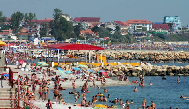 Noua Lege a Turismului aruncă litoralul în aer. Turiștii, victime sigure pentru escroci - fotofondturism-1444059392.jpg