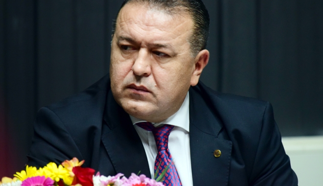 Turismul la negru este în floare. Președintele CCIR, Mihai Daraban, propune impozitarea exponențială a proprietarilor de vile - fotofondturism-1488992090.jpg
