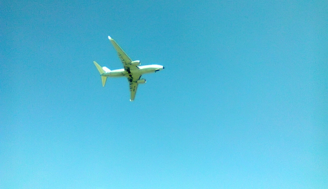 Avion cargo, escortat de avioane de luptă britanice și belgiene - fotografie1639-1488880642.jpg