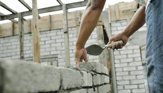 Volumul lucrărilor de construcții este în creștere - fotomaterialconstructii-1447240200.jpg