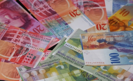 Francul elvețian își continuă deprecierea în raport cu leul - franc-1315393045.jpg