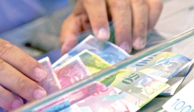 Francul a înghițit 3 bani - franc-1469804295.jpg