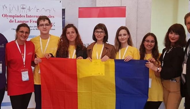 Nouă premii pentru echipa României la Olimpiada Internațională de Limba Franceză - franceza-1569999054.jpg