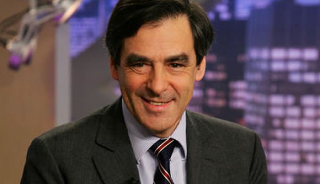 Premierul francez nu este îngrijorat că Franța și-ar putea pierde ratingul AAA - francoisfillon-1314285084.jpg