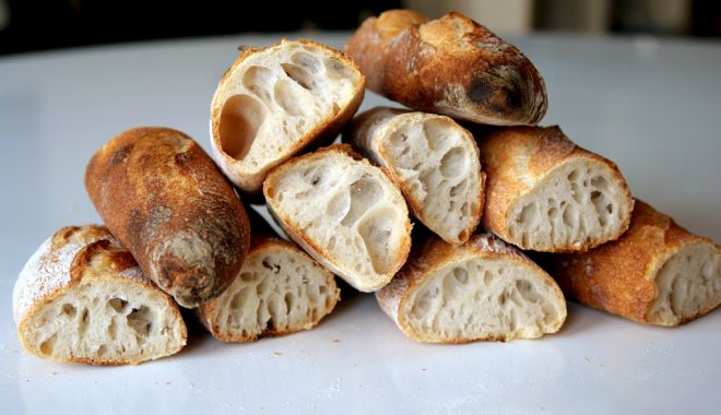 Francezii sunt îngrijoraţi de creşterea preţului baghetei tradiţionale - frantabagheta-1635440695.jpg