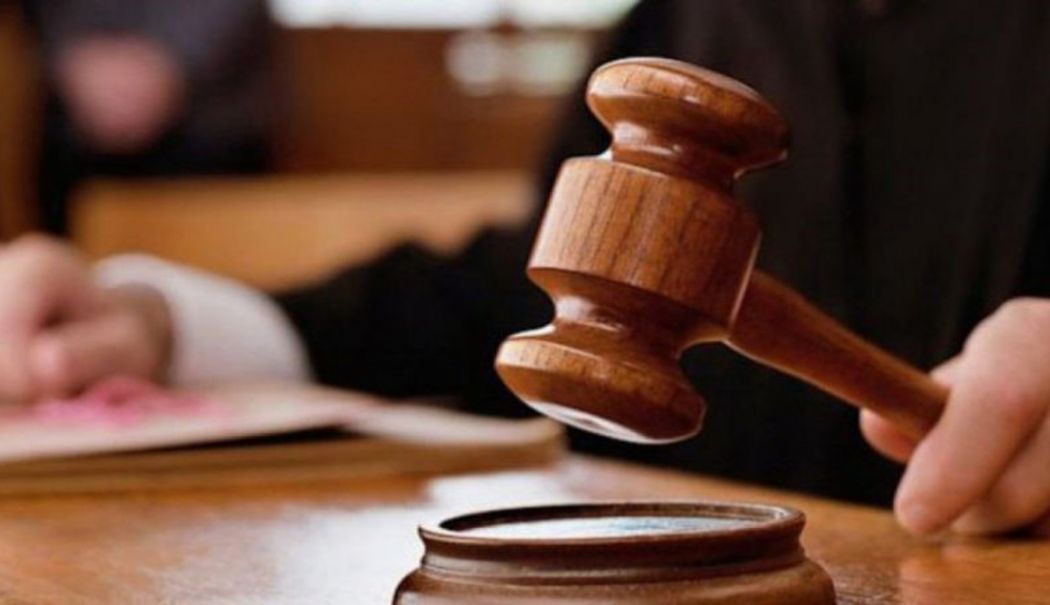 Bărbat trimis în judecată pentru că şi-a sugrumat fratele enervat de crizele acestuia de epilepsie - frate-1763731265.jpg
