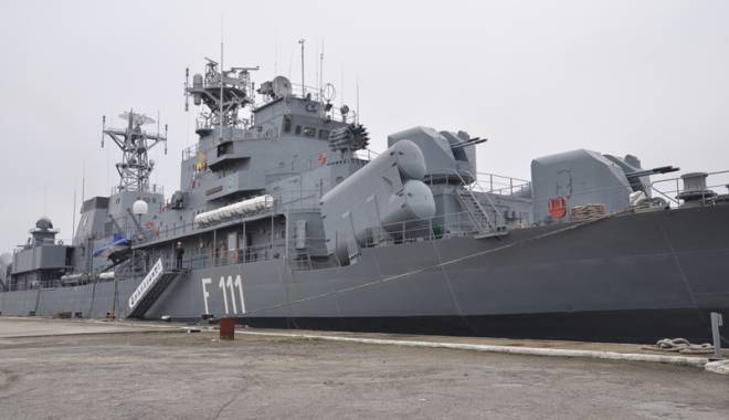 Ce secrete ascunde cea mai mare navă militară construită în România - fregatamarasesti49-1421599155.jpg
