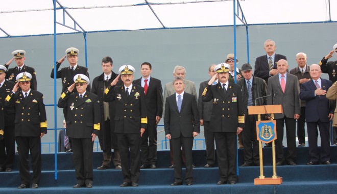 Statul Major al Forțelor Navale va avea un nou comandant - fregatareginamaria18-1389619011.jpg
