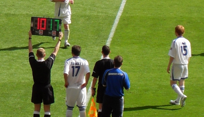 FRF aleasă de FIFA pentru a testa sistemul cu patru modificări - frf-1502293176.jpg