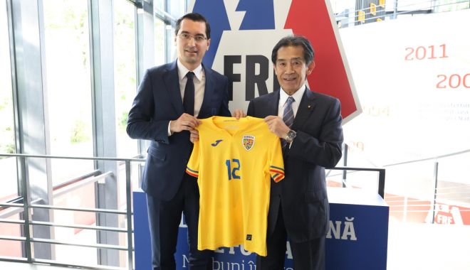 Oficialii FRF, întâlnire cu înalţi reprezentanţi ai Japoniei - frf-japonia-1683202146.jpg