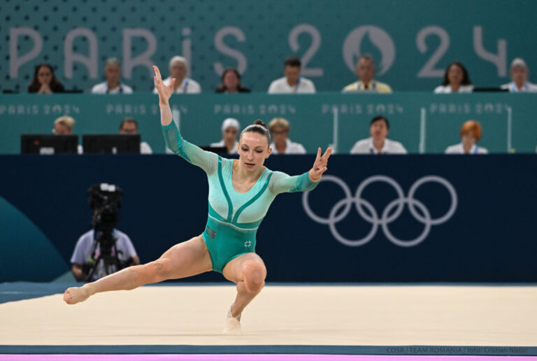 Federaţia Română de Gimnastică evaluează situaţia după apelul SUA în cazul medaliei de la sol - frg-1723464468.jpg
