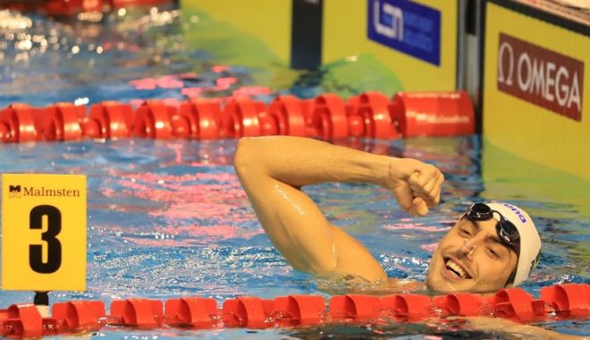 Campionatul European de Înot în bazin scurt: Andrei Ungur, medaliat cu bronz la 100 m spate