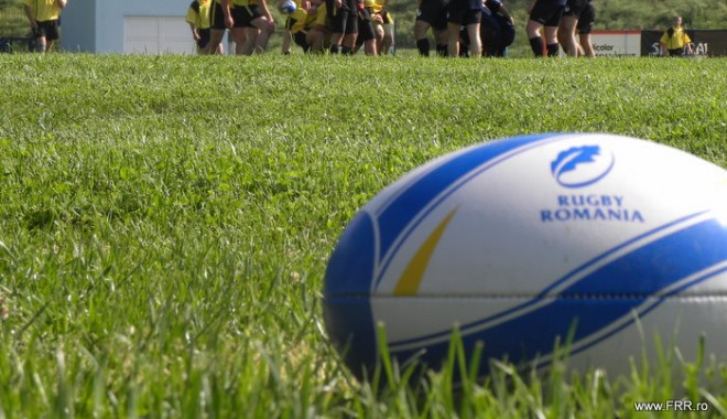 Rugby, FRR / LEXICON: Apărători, atacanți, treisferturi și înaintași - frrorganizeazaantrenamentepentru-1377687233.jpg