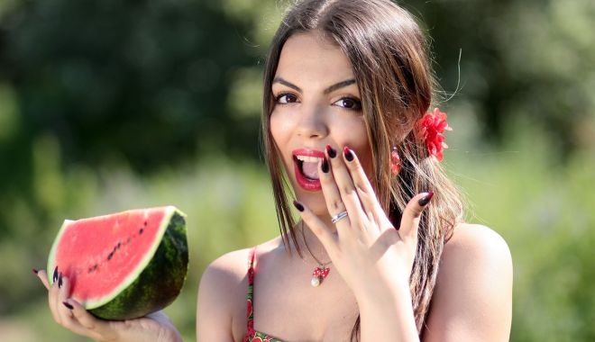 Fructe care vă țin în formă și vă conturează silueta - fructe1-1648649679.jpg