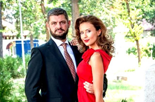 Nunta anului în Banat - frunza-1346794823.jpg