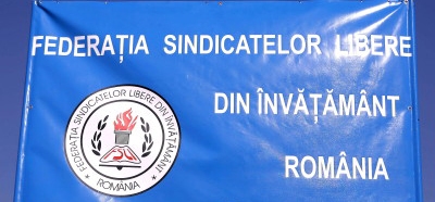 N-au participat  la deschiderea anului școlar - fsli-1315932191.jpg