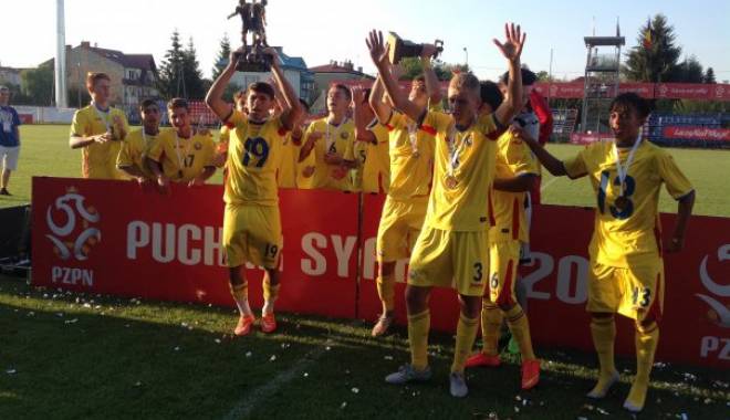 Fotbal U17: România a cucerit trofeul Syrenka Cup 2015-09-06 - ftbalu17sursafrf-1441527711.jpg