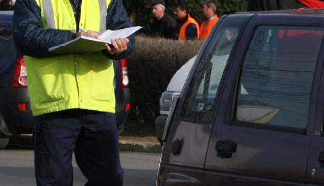 Ce infracțiuni au sesizat polițiștii rutieri în acest week-end - fugariaccidente13310603971354193-1358677584.jpg
